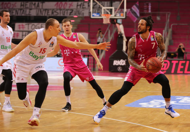 广东队展现 广东队展现